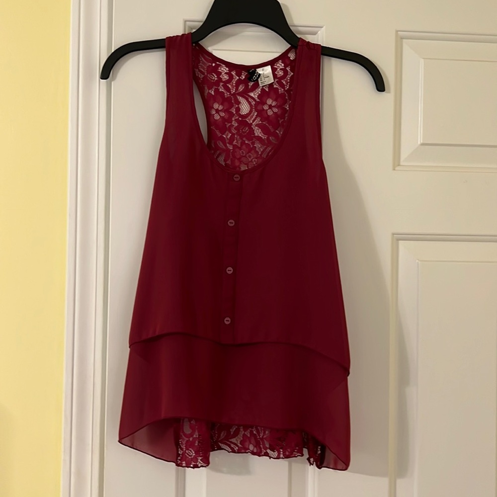 H&M divided tank with lace back, size 4